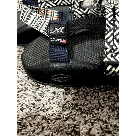 Chaco Black and White Sandals - Picture 5 of 8